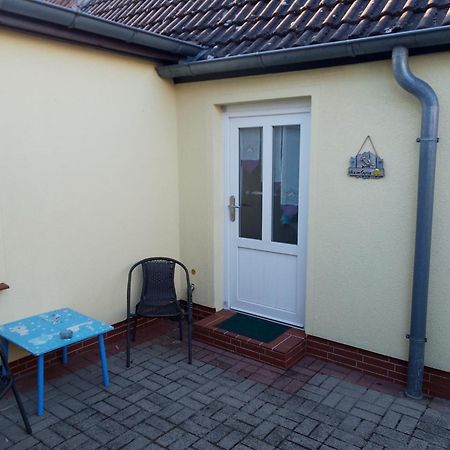 Ostsee Ferienhaus Mit Whirlpool 沃尔加斯特 外观 照片