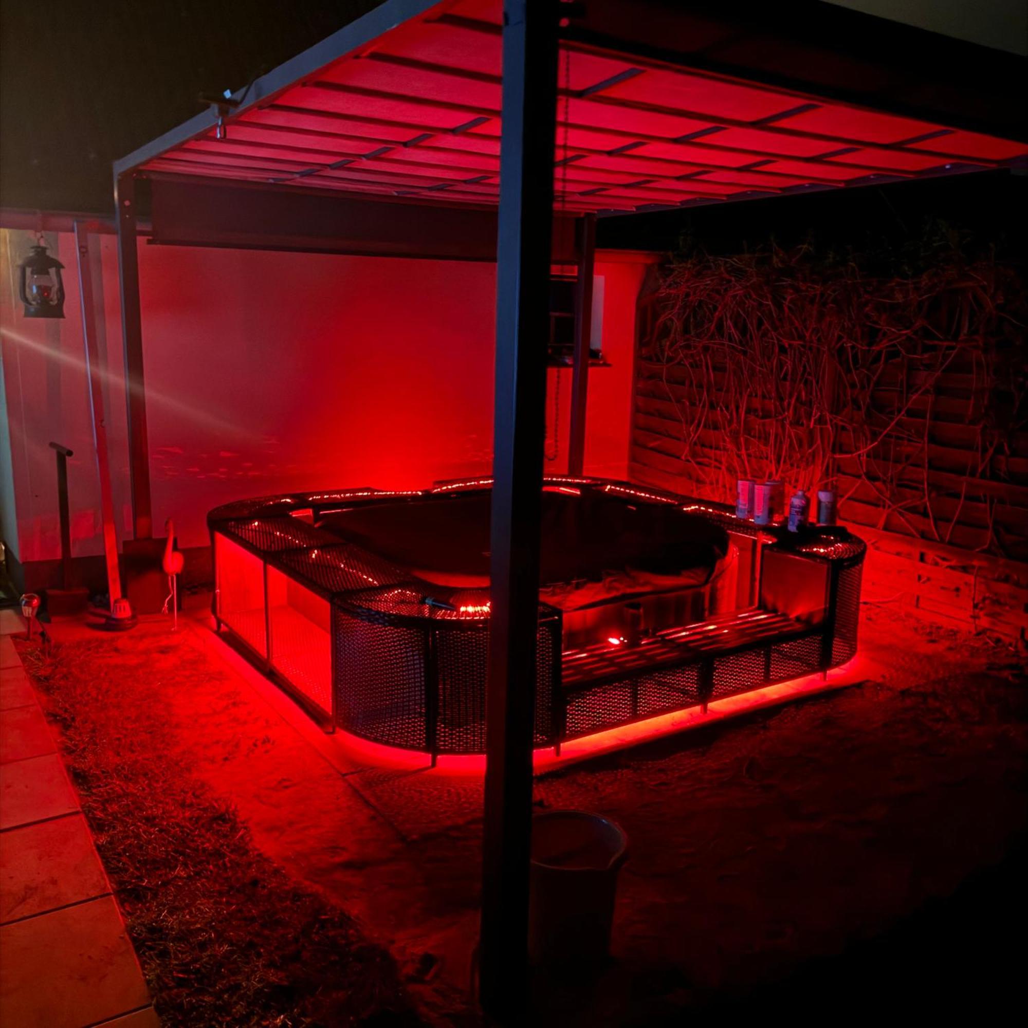 Ostsee Ferienhaus Mit Whirlpool 沃尔加斯特 外观 照片